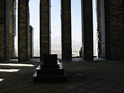 109-0999_STA.JPG