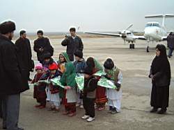 mazar.opening.3.JPG