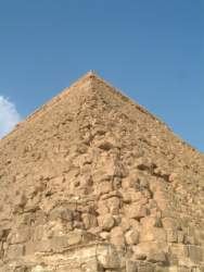 pyramids.23d.JPG